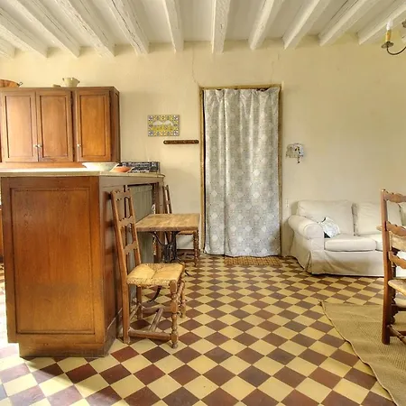 Domaine De Montclair Bed & Breakfast Pommiers (Rhone)