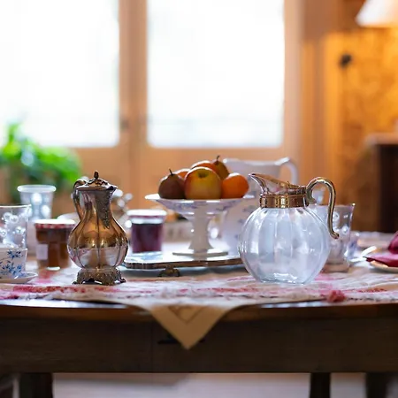 Domaine De Montclair Bed & Breakfast *